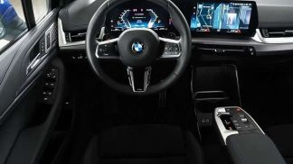 Leasing Le transport des passagers BMW 223 2023