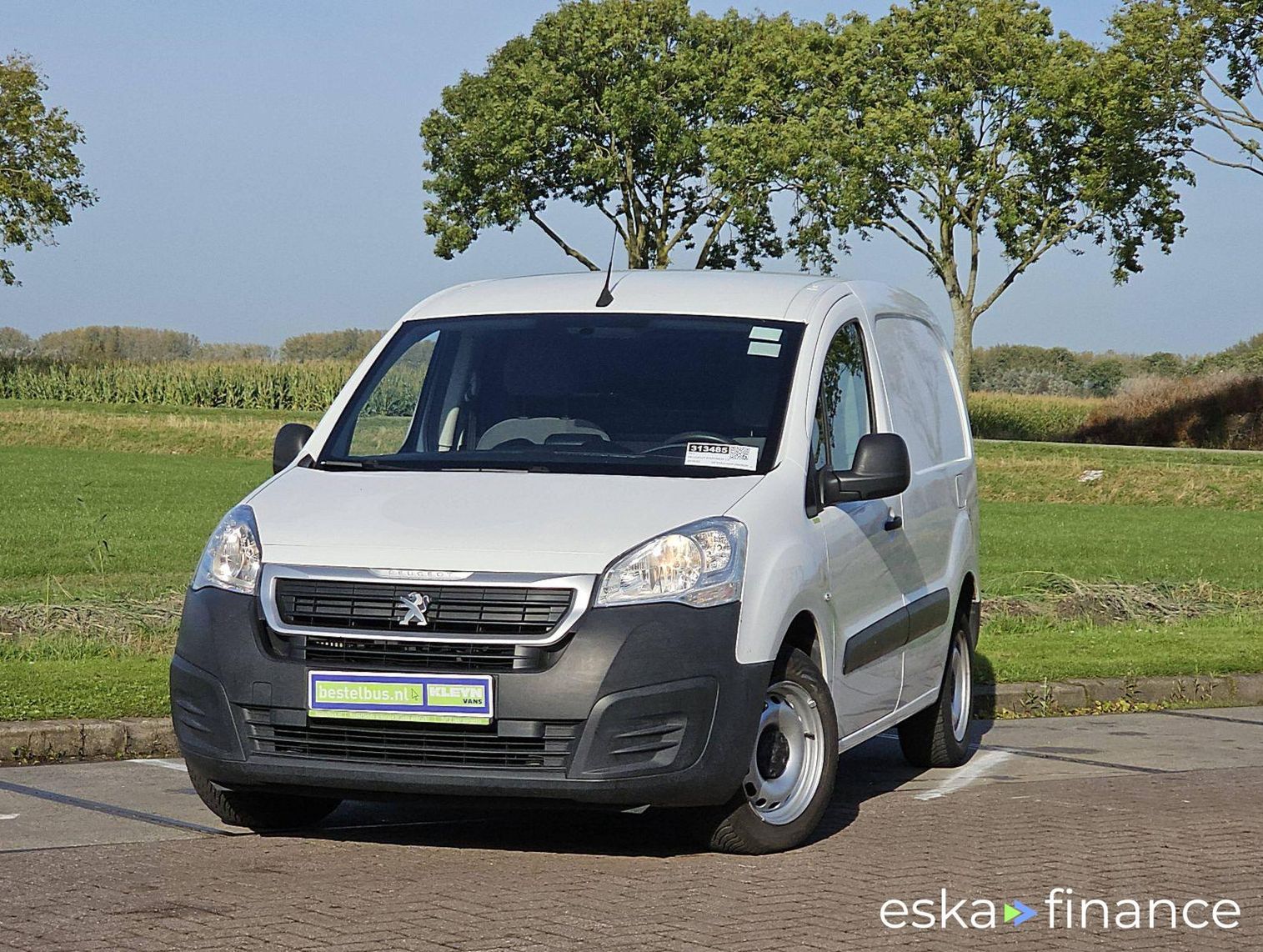 Leasing Passenger transport Peugeot PARTNER 1.6 2016