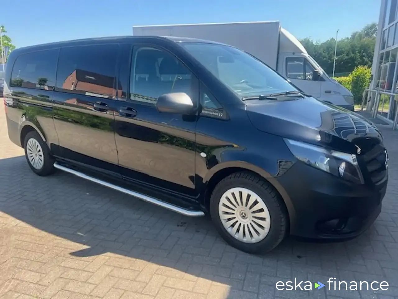 Lízing Hatchback MERCEDES VITO 2023