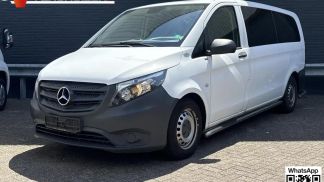 Lízing Hatchback MERCEDES VITO 2016