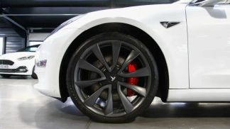 Lízing Sedan Tesla Model 3 2019