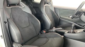 Leasing Sedan Toyota Yaris 2020