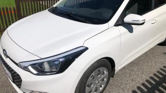 Lízing Sedan Hyundai i20 2016