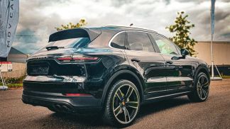 Finansowanie SUV Porsche Cayenne 2020