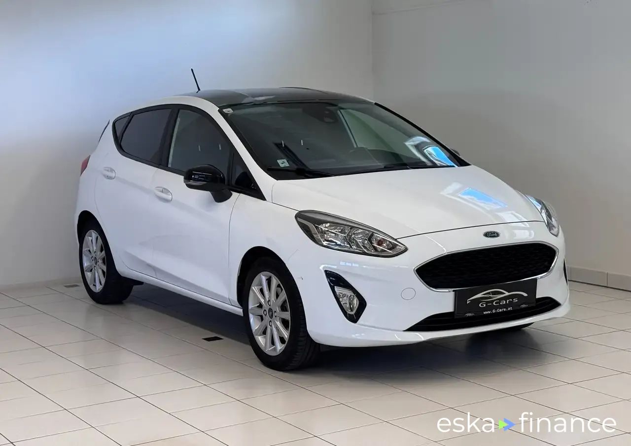 Leasing Hatchback Ford Fiesta 2017