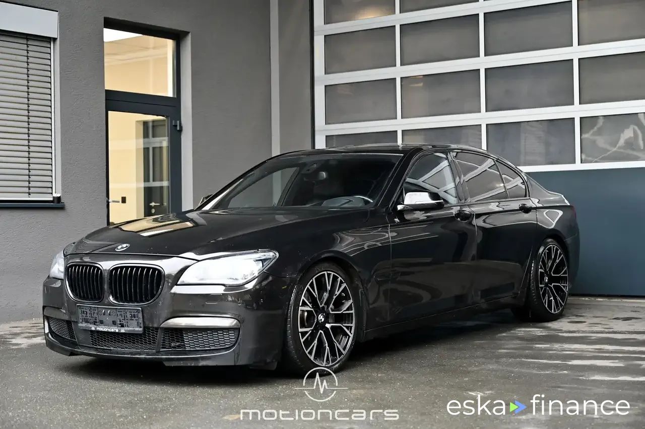 Leasing Sedan BMW 730 2014