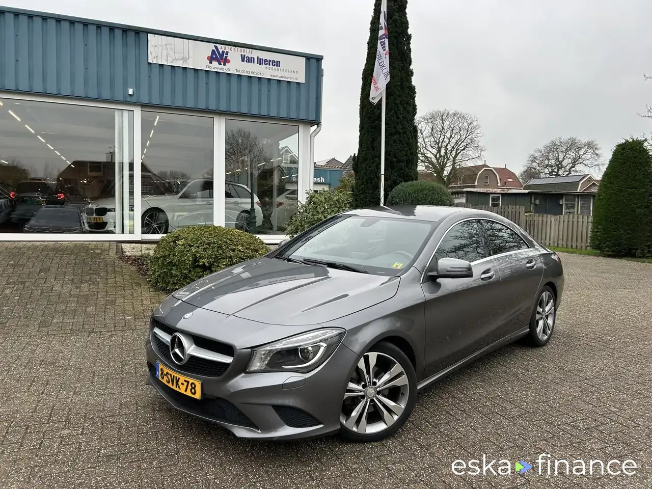 Leasing Sedan MERCEDES CLA 180 2013