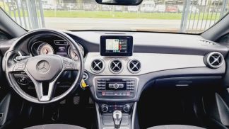 Lízing Sedan MERCEDES CLA 200 2014