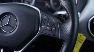 Lízing Hatchback MERCEDES B 180 2013