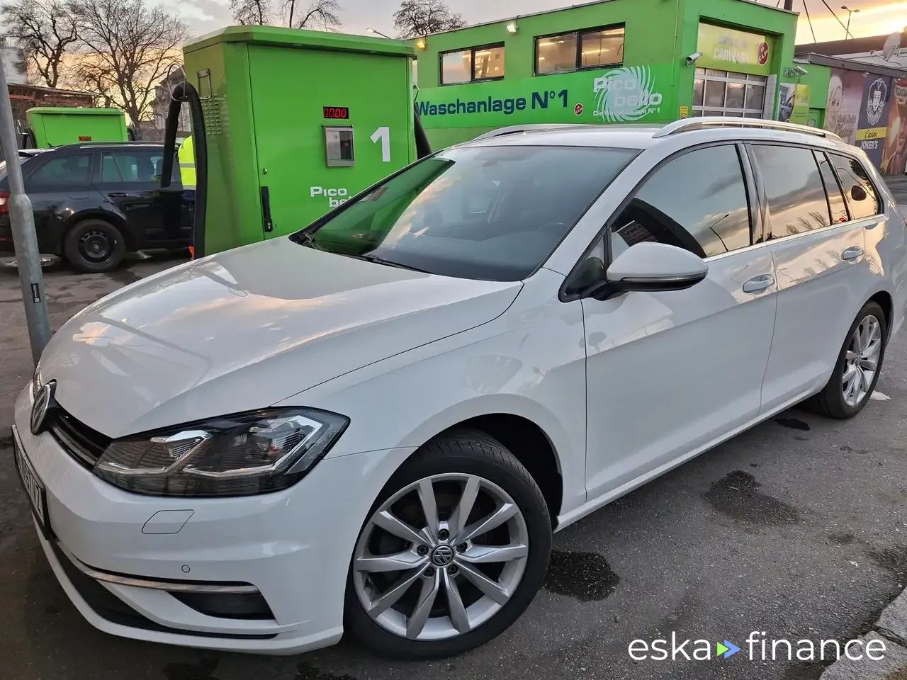 Leasing Wagon Volkswagen Golf 2017