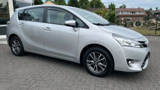Finansowanie Hatchback Toyota Verso 2013
