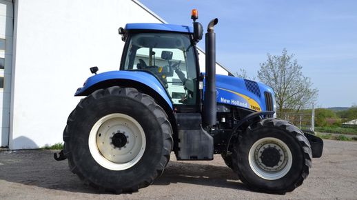 New Holland T8050 2010