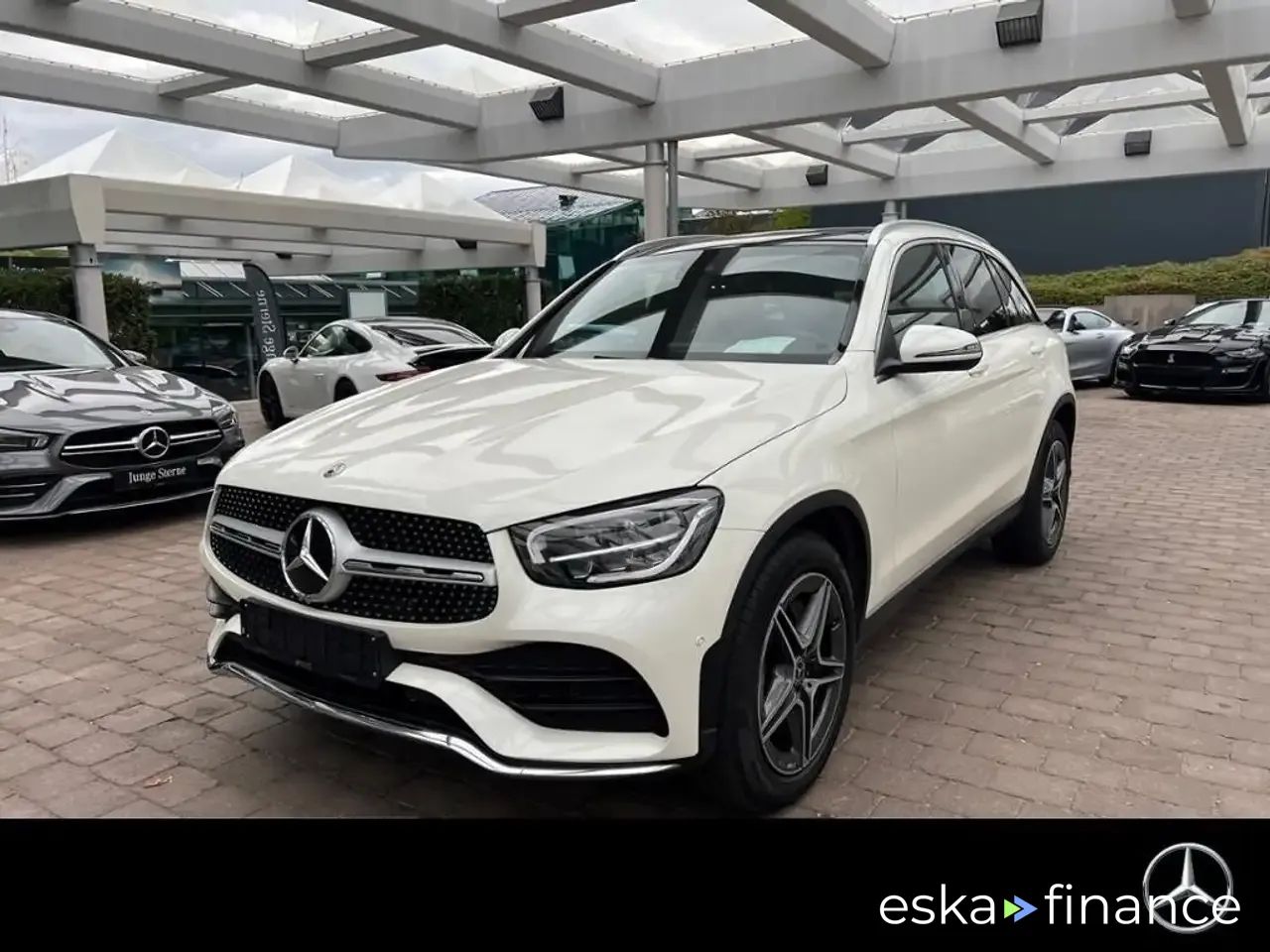 Lízing SUV MERCEDES GLC 220 2020