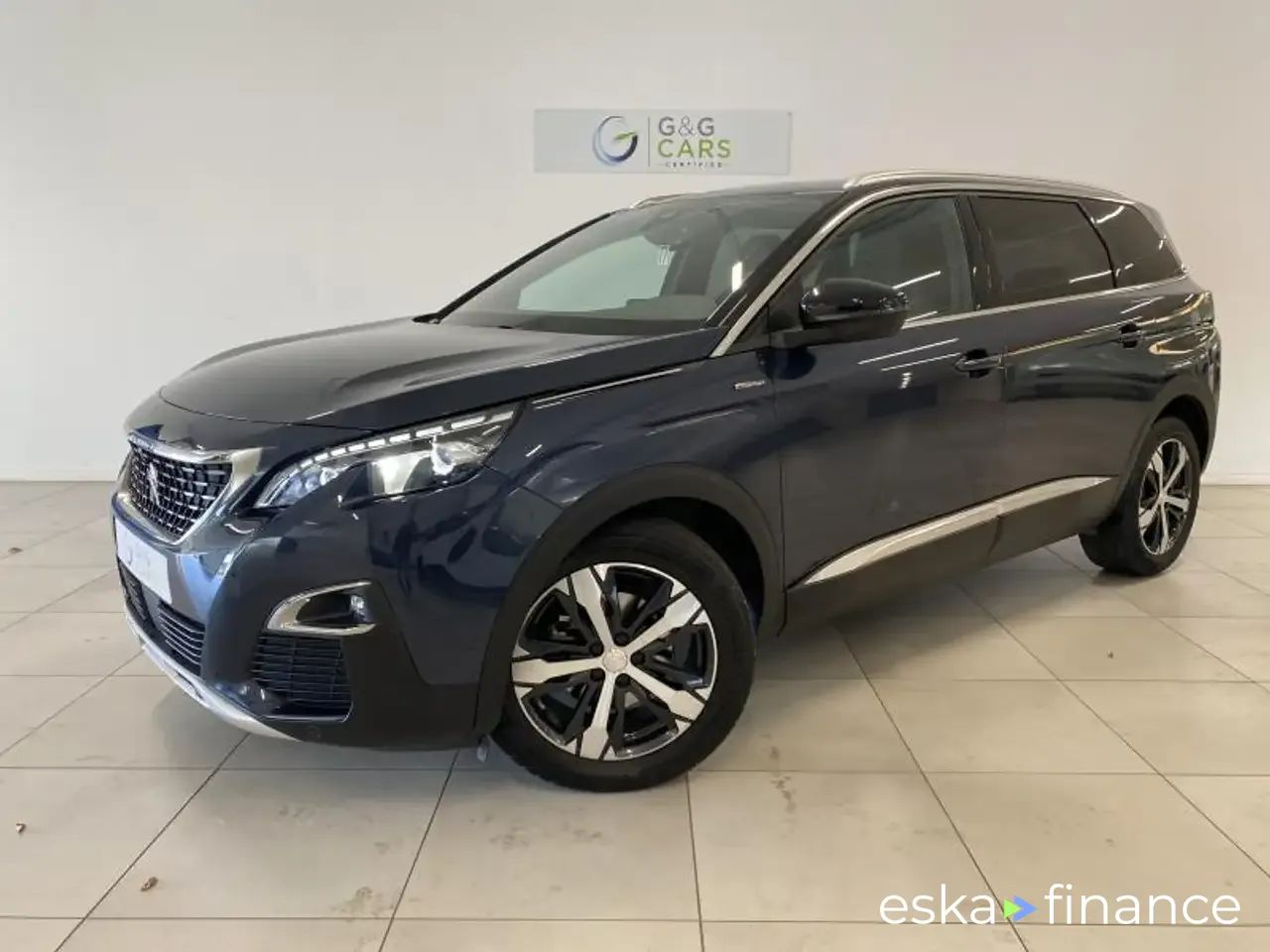 Financování Hatchback Peugeot 5008 2019