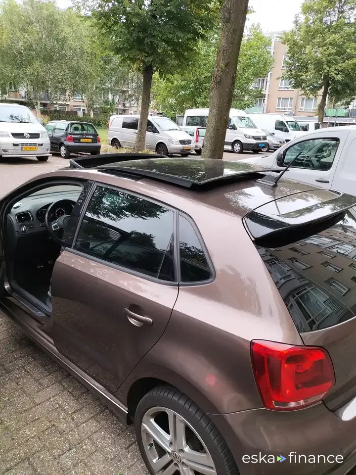 Finansowanie Hatchback Volkswagen Polo 2014