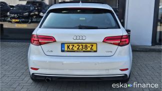 Lízing Hatchback Audi A3 2017
