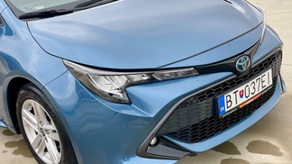 Lízing Kombi Toyota COROLLA COMBI 2022