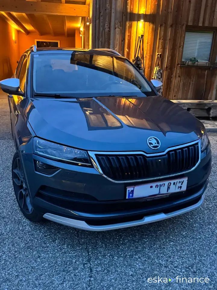 Lízing SUV Skoda Karoq 2021