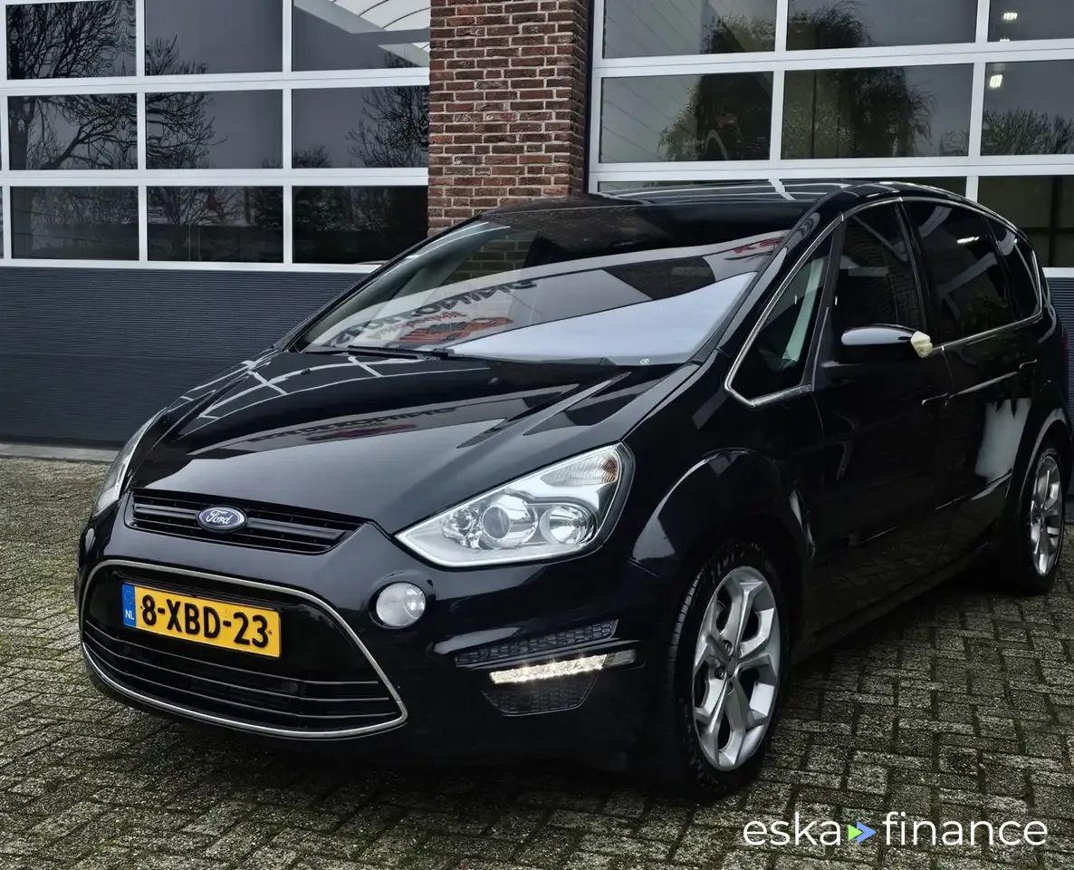 Leasing Minivan Ford S-Max 2010