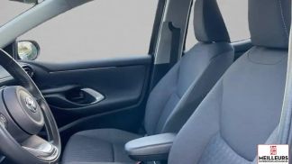 Leasing Sedan Toyota Yaris 2021