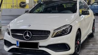 Leasing Hatchback MERCEDES 180 2017