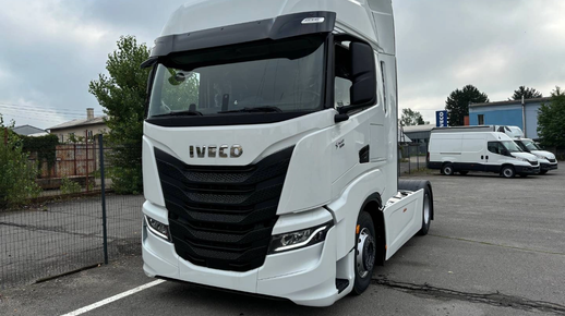 Iveco S-Way 2024