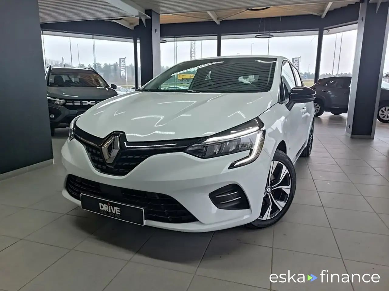 Lízing Sedan Renault Clio 2023