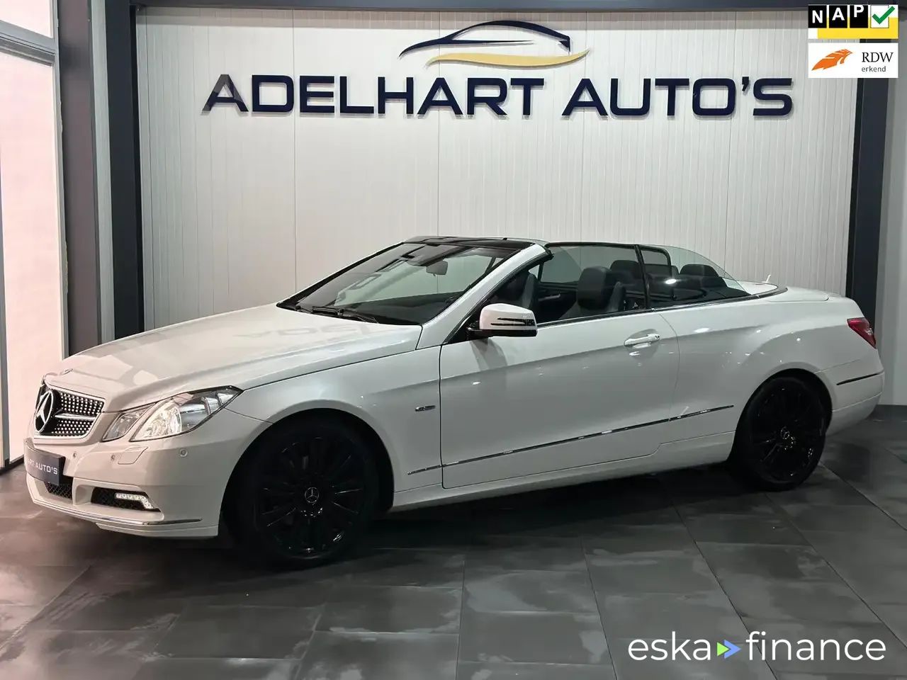 Leasing Convertible MERCEDES E 250 2010