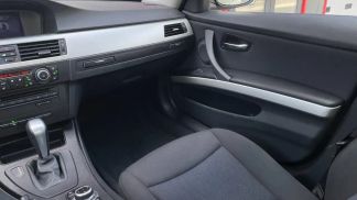 Lízing Sedan BMW 318 2010