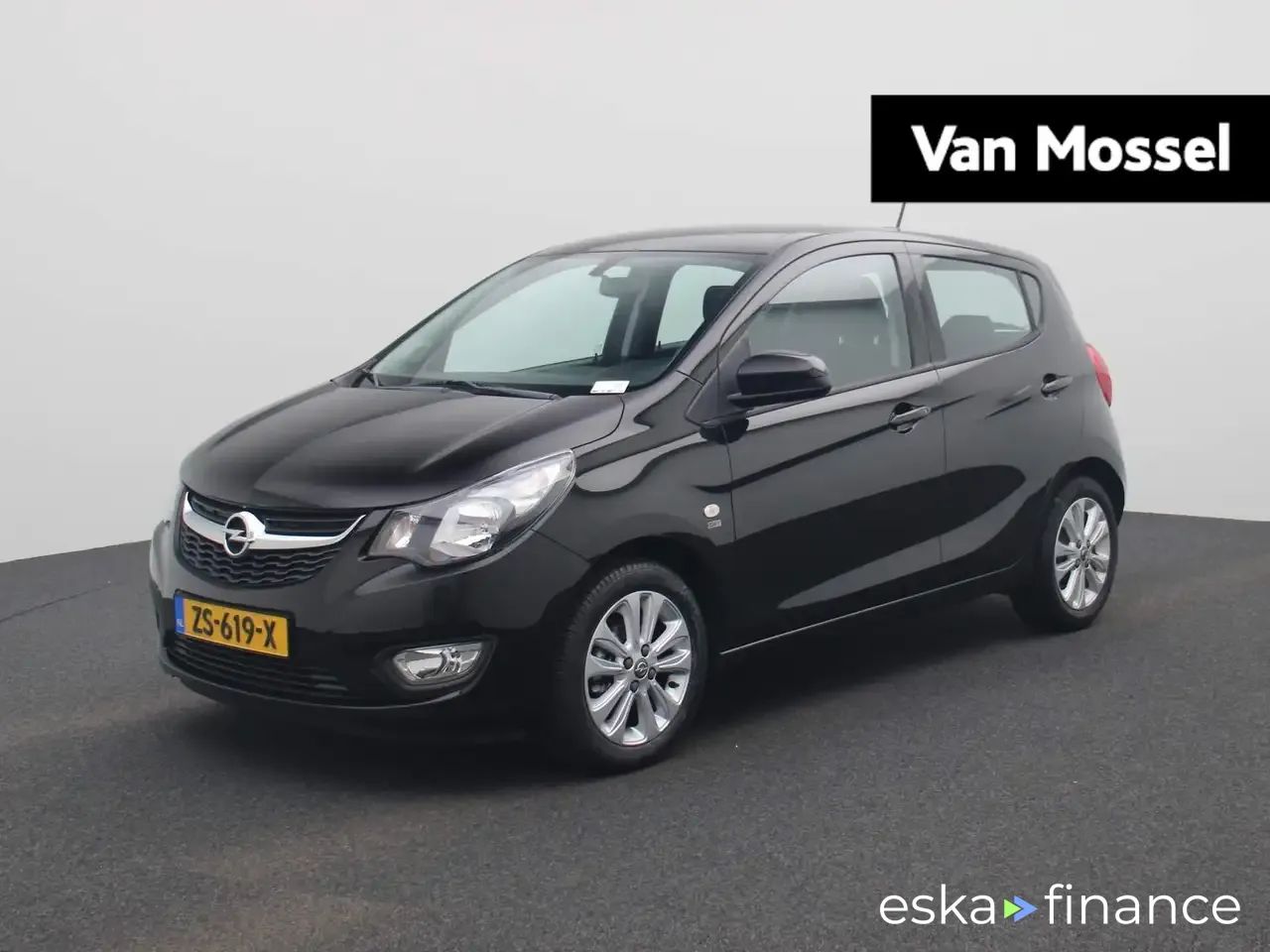 Hatchback Opel Karl 2019