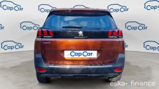 Lízing SUV Peugeot 5008 2023