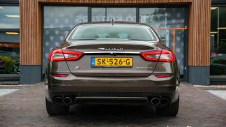 Lízing Sedan Maserati Quattroporte 2013