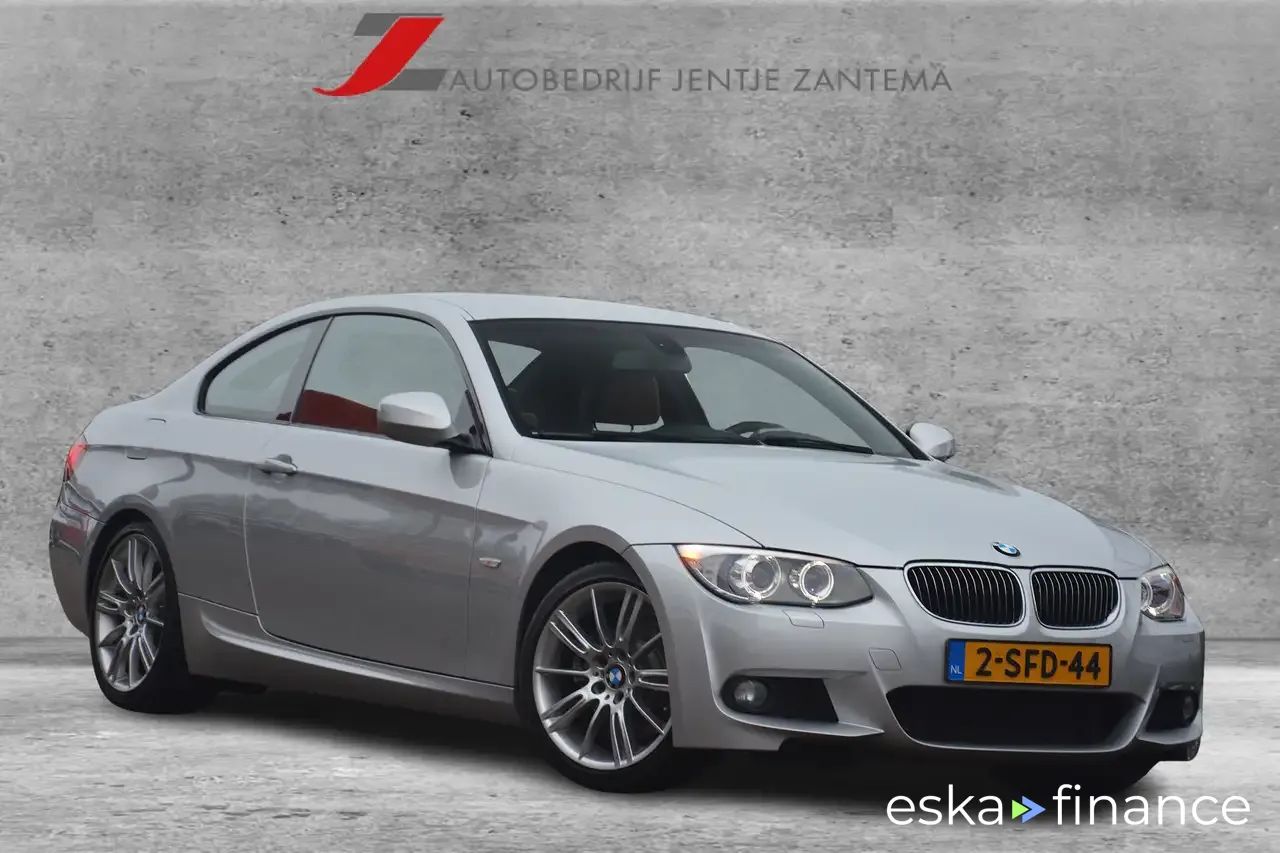 Lízing Kupé BMW 325 2013