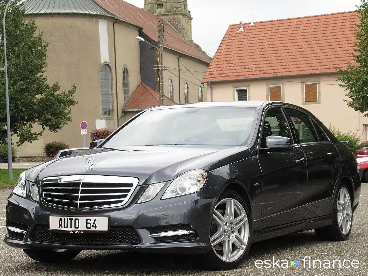 Leasing Sedan MERCEDES E 200 2013