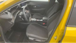Lízing Sedan Peugeot 208 2022