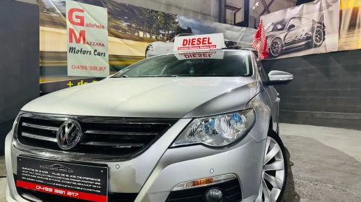 Volkswagen Passat CC 2011
