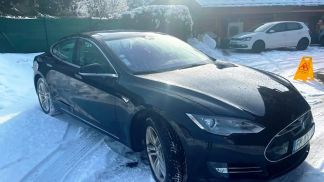 Leasing Sedan Tesla Model S 2013