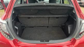 Finansowanie Sedan Toyota Yaris 2014
