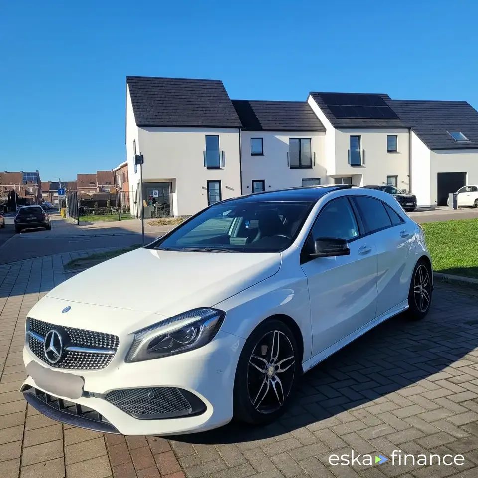 Finansowanie Sedan MERCEDES A 200 2016