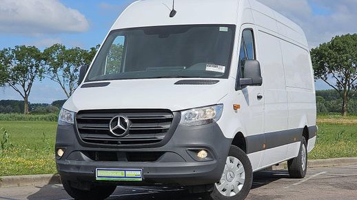 Mercedes-Benz SPRINTER 317 2022