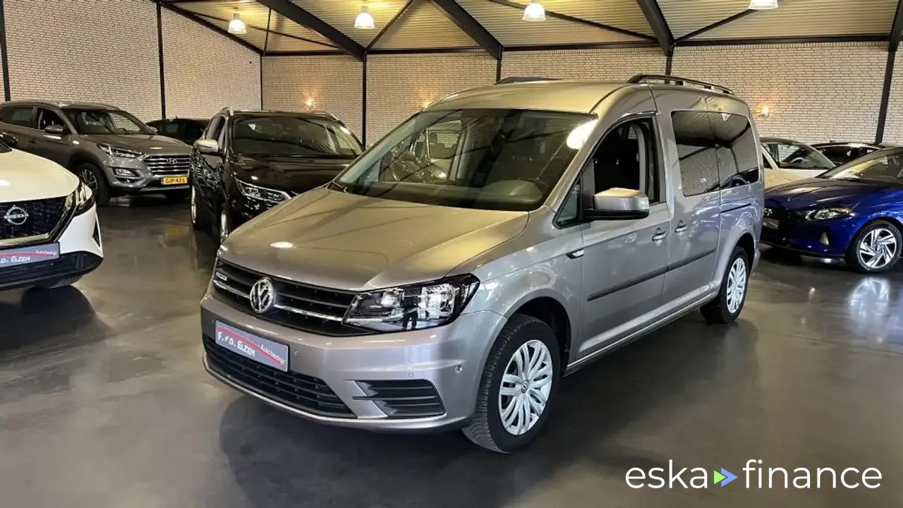 Lízing Osobná doprava Volkswagen Caddy 2018