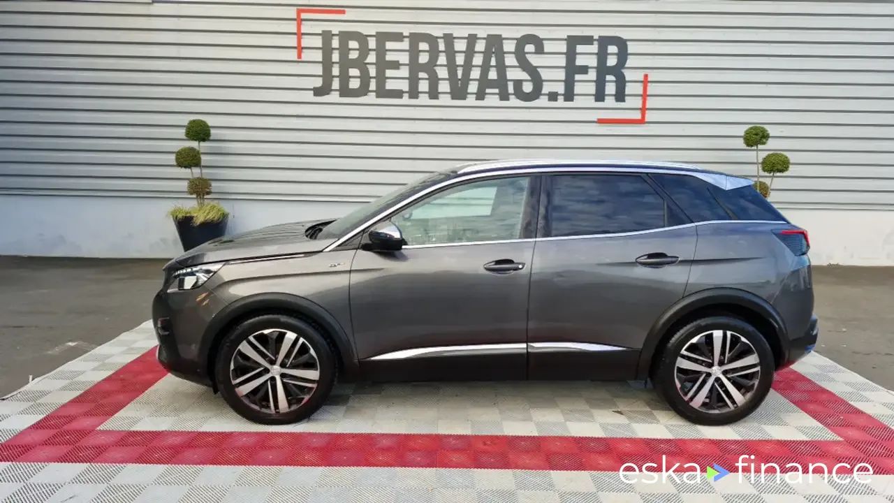 Lízing SUV Peugeot 3008 2018