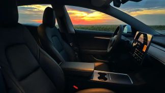 Lízing Sedan Tesla Model 3 2021