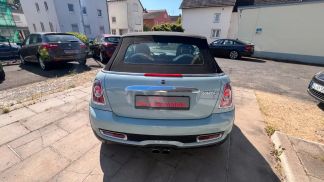Financování Konvertibilní MINI Cooper S 2011