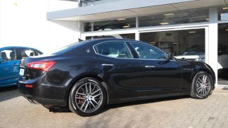 Lízing Sedan Maserati Ghibli 2016
