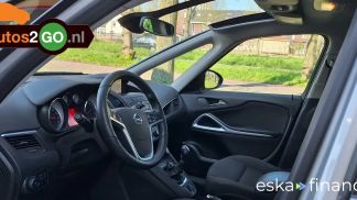 Financování Hatchback Opel Zafira Tourer 2013