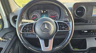 Lízing Uzavretý box Mercedes-Benz SPRINTER 516 2021