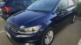 Financování Hatchback Volkswagen Touran 2016