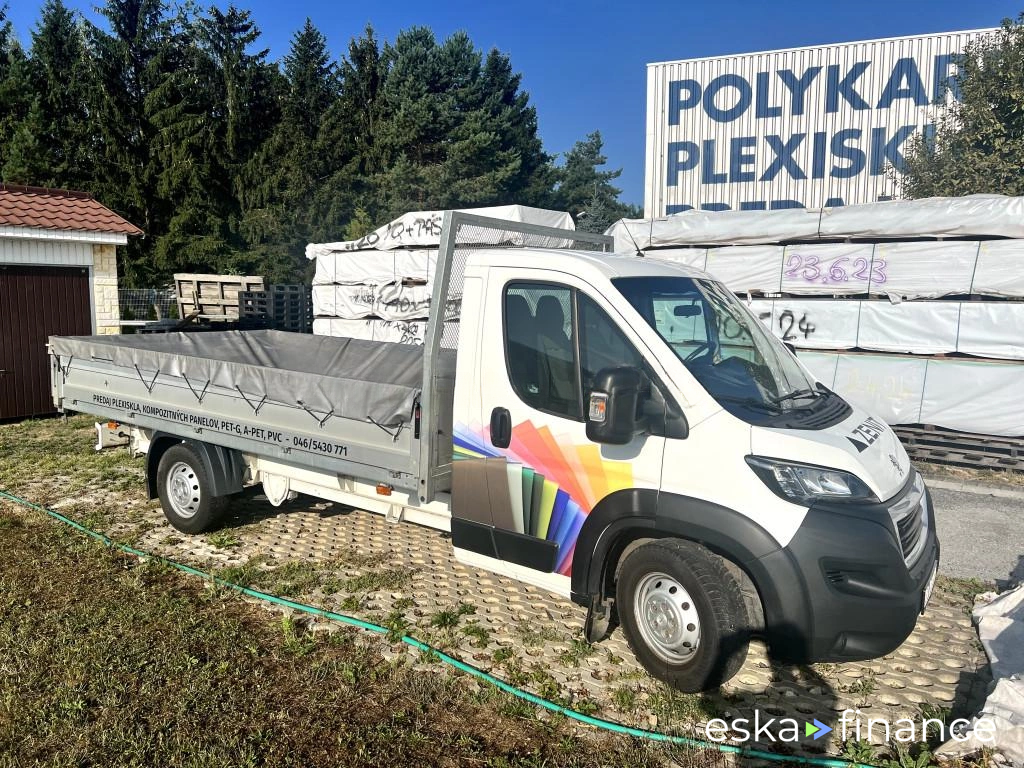 Otwarte z kredensami Peugeot Boxer 2019