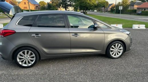 Kia Carens 2015